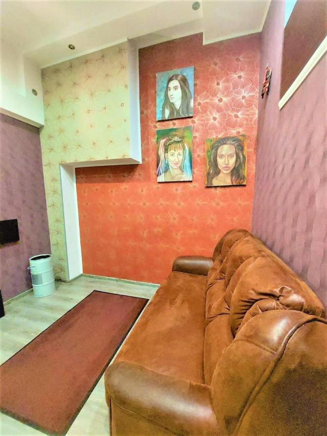 דירות אודסה Квартира На Большой Арнаутской מראה חיצוני תמונה